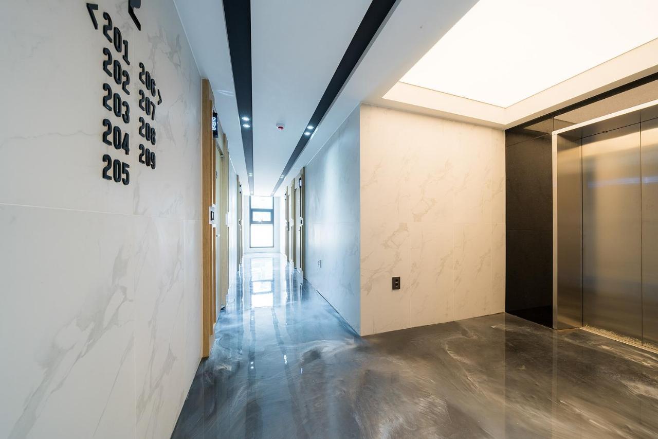 Brown Dot Hotel Pyeonghwa Plaza Mokpo Εξωτερικό φωτογραφία
